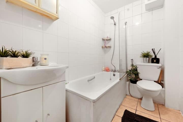 Warwick Avenue Hububb Stay London Eksteriør billede